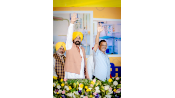 A-Huge-Gathering-Of-People-Seen-In-Patiala-During-The-Rally-Of-Bhagwant-Singh-Mann-And-Arvind-Kejriwal
